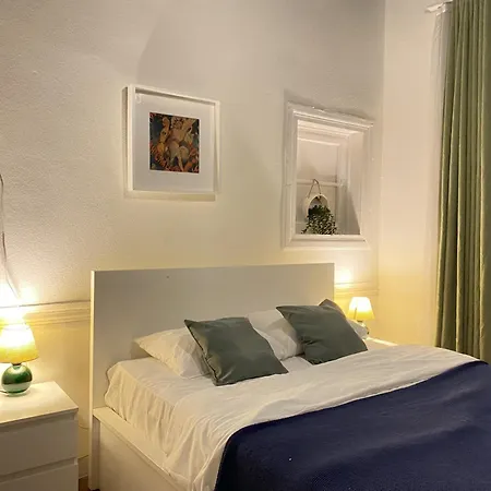 Charming Historic Balat House 2 Floors • 5 Br * اسطنبول
